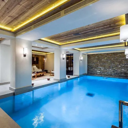 Chalet Raffine Avec Chambres Luxueuses Et Services Inclus - Fr-1-564-62 Шале