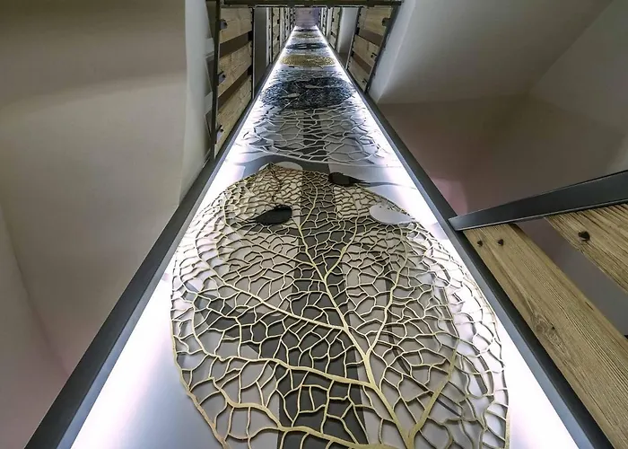 Alpehytte Chalet Raffine Avec Chambres Luxueuses Et Services Inclus - Fr-1-564-62 Courchevel