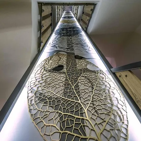 Alpehytte Chalet Raffine Avec Chambres Luxueuses Et Services Inclus - Fr-1-564-62 Courchevel