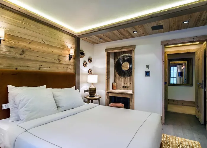 شاليه Chalet Raffine Avec Chambres Luxueuses Et Services Inclus - Fr-1-564-62 *