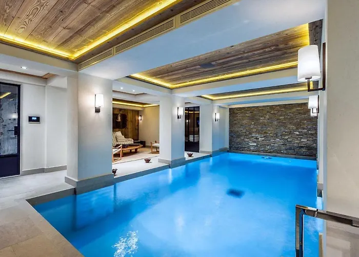 Chalet Raffine Avec Chambres Luxueuses Et Services Inclus - Fr-1-564-62 شاليه